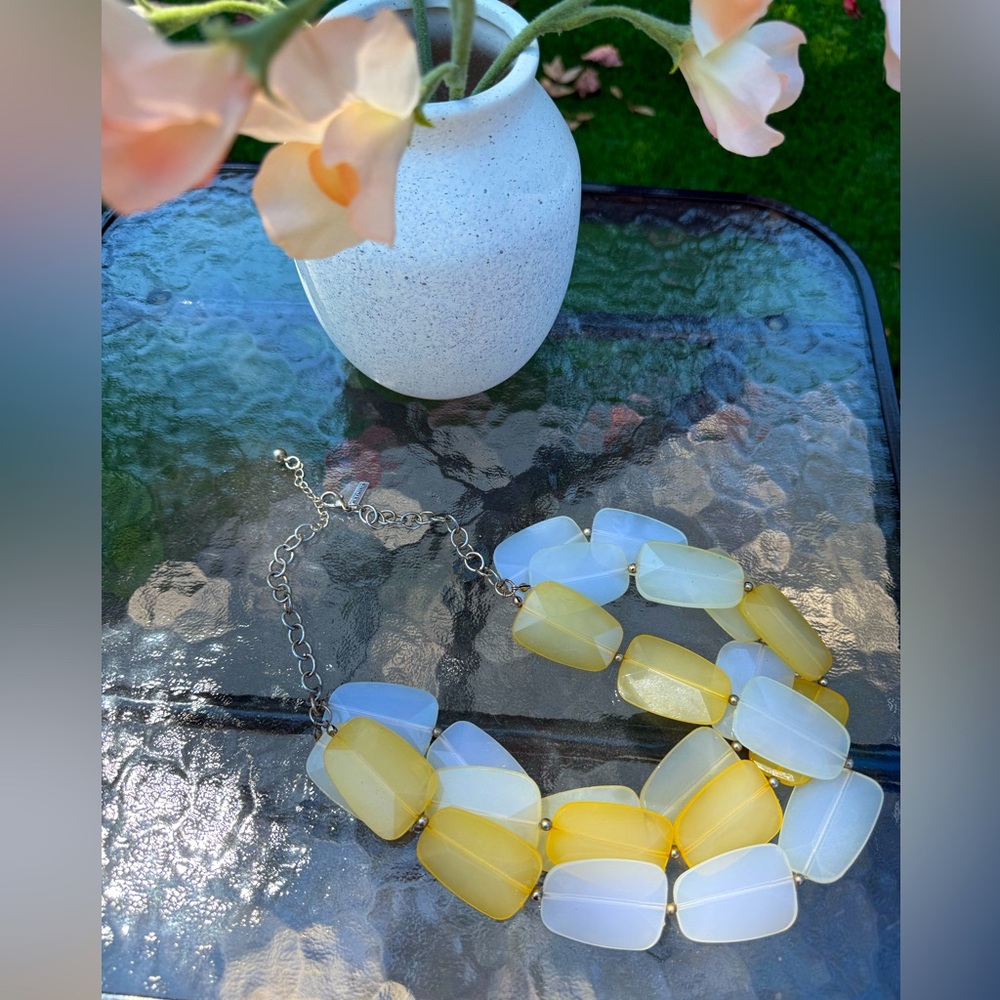 The Limited Vintage Lemon Yellow and White Beaded Necklace  EUC